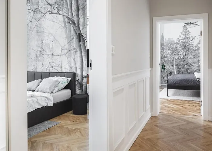 Kazia Apartment In My Center